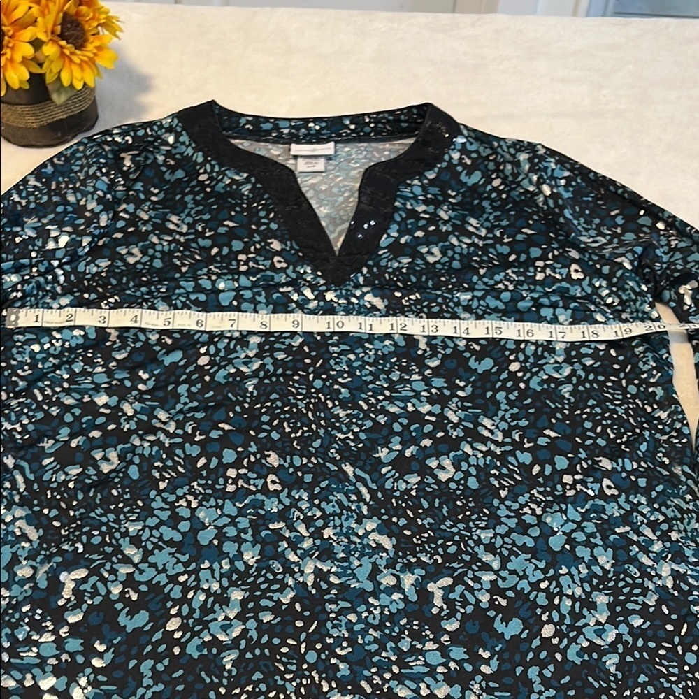 Jaclyn Smith Blue Black Abstract Print Sequin Trim Tunic Top Large - Picture 5 of 7